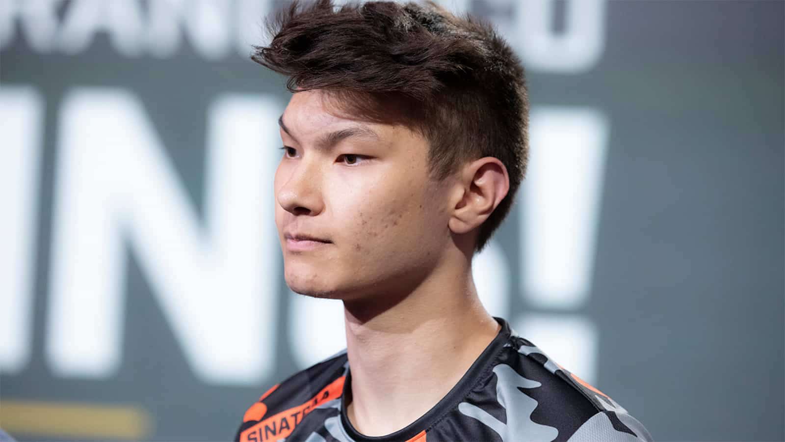 valorant-sinatraa-6-ay-ceza