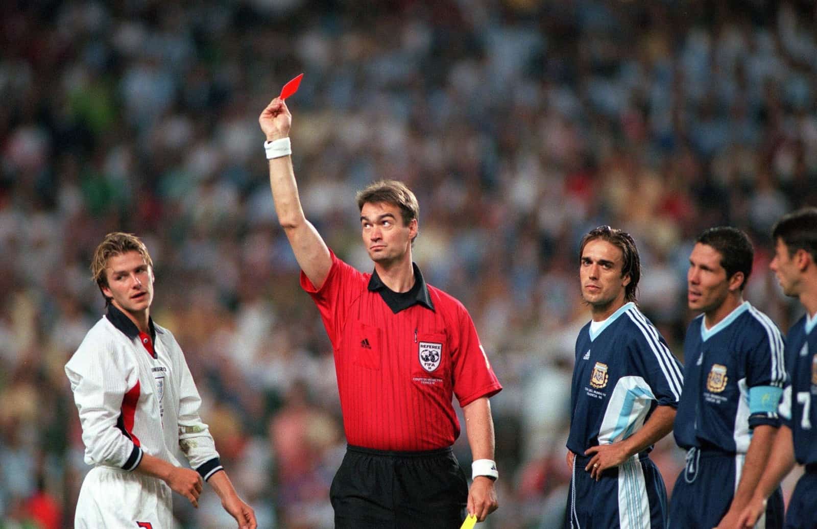 red card fifa 22 how to