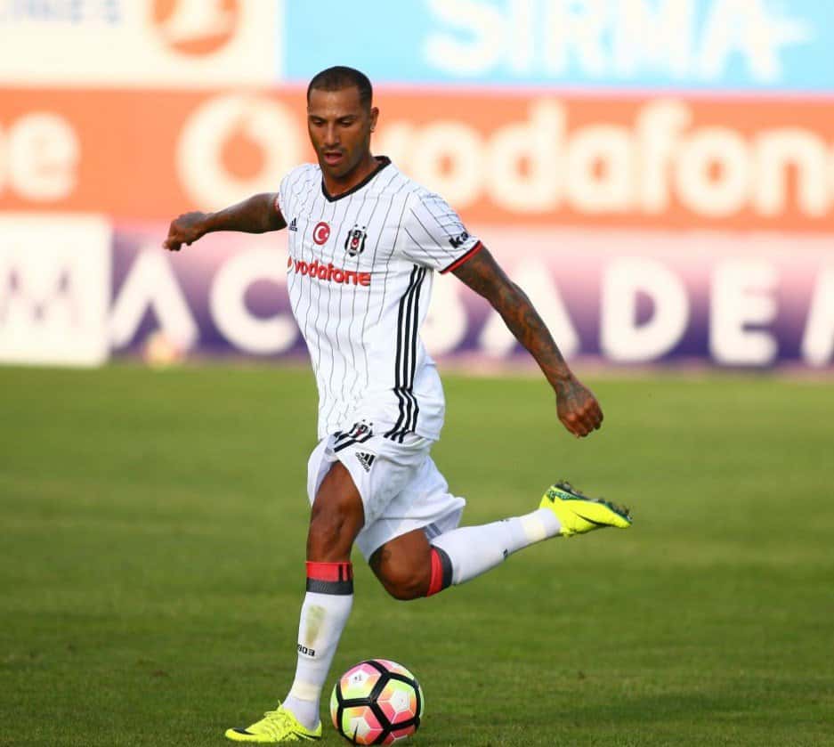 fifa 22 rabona nasıl yapılır