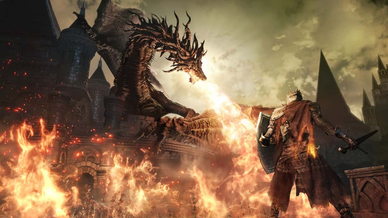 Dark Souls III'te alevler saçan bir ejderhanın önünde kalkanlı bir şövalye