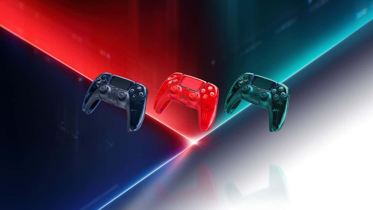PS5 Prism Collection'ın şeffaf turuncu, yeşil ve gri DualSense kontrolcüleri