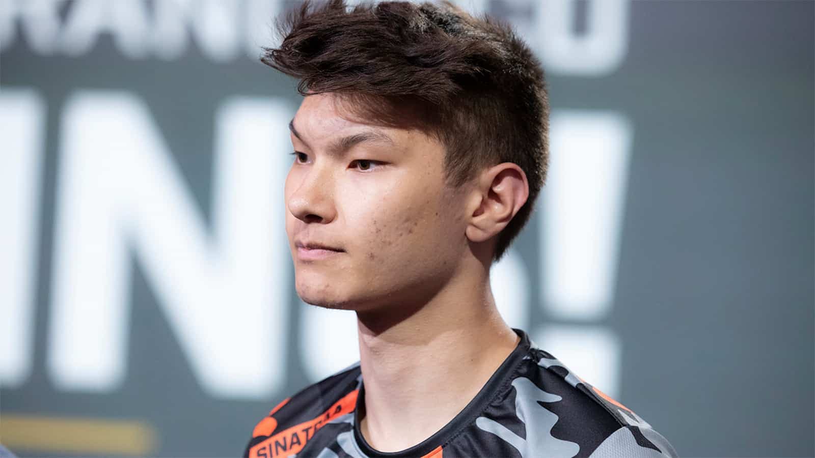 valorant-sinatraa-6-ay-ceza
