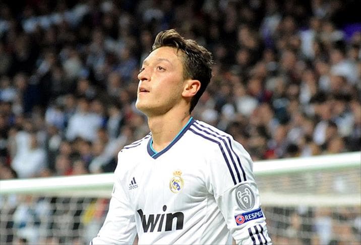FIFA 22 Geriye Dönüş Mesut Özil