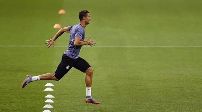 fifa 22 kariyer modu antrenman nasıl