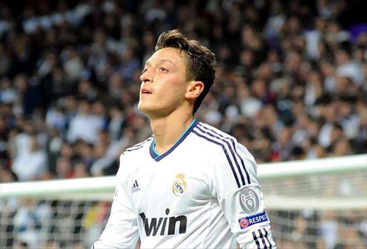 FIFA 22 Geriye Dönüş Mesut Özil