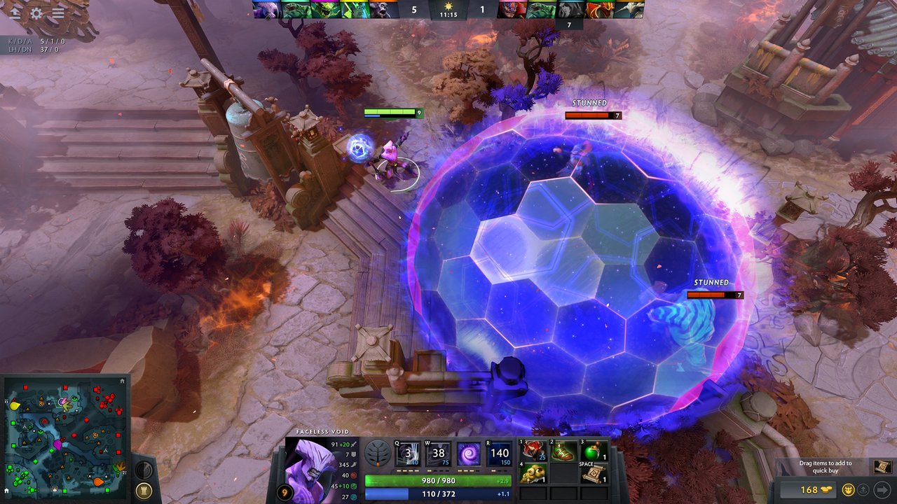 Dota 2'de takım savaşında mor kalkan etkisi oluşturan bir yetenek