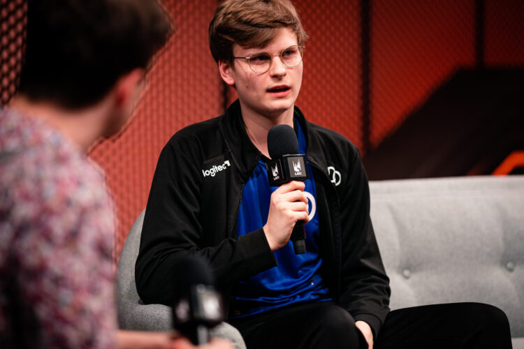 Upset LoL Kimdir - Başarıları Nelerdir - Ne Kadar Para Kazanmıştır