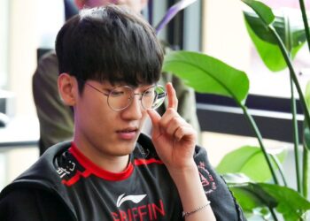 Tarzan LoL LPL En Ormancı Olabilir Mi?