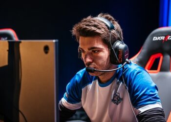 Crystal LoL Kaç Yaşında? Oynadığı takımlar Neler?