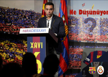 FM 22 Barcelona Galatasaray Xavi Taktik! Oyuncu talimatı