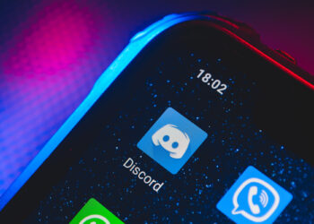 Discord'da Metnin Üzeri Nasıl Çizilir?