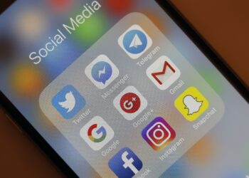 iPhone'da Nasıl Klasör Oluşturulur?