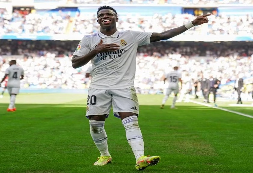 FIFA 23 En İyi Kanatlar! Sağ Kanat ve Sol Kanat Oyuncuları Vinicius Junior