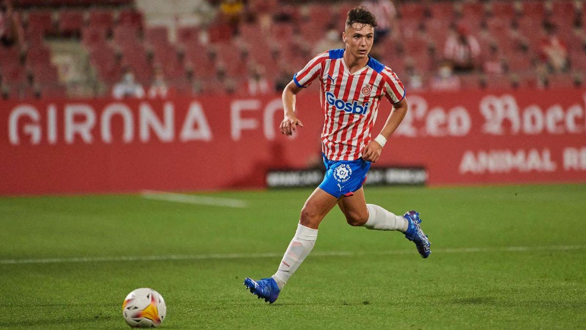 FIFA 24 Sağ Bek Genç Yetenekler Arnau Martinez
