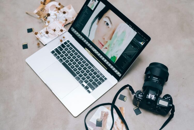 Yapay Zeka Fotoğraf Netleştirme Programı